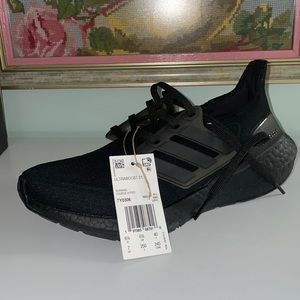 New with tags Adidas sneakers. Size 7